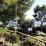شقة Ampio Giardino Vista Mare كيريالي