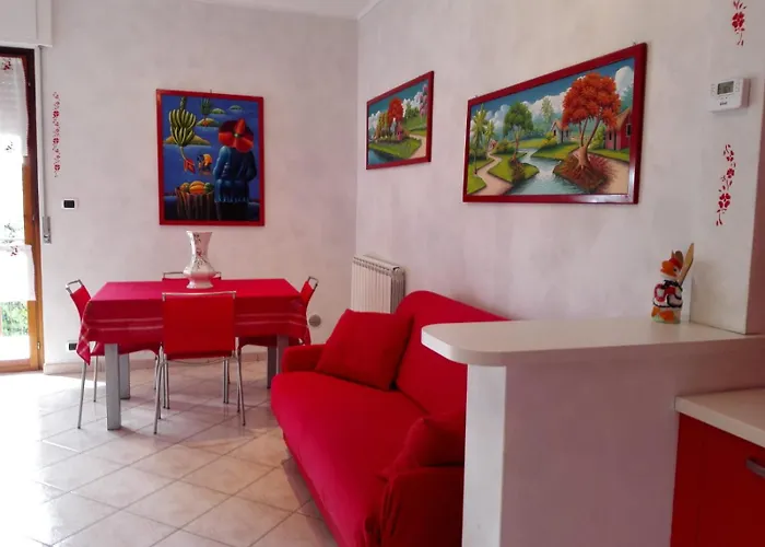 아파트 Ampio Giardino Vista Mare *